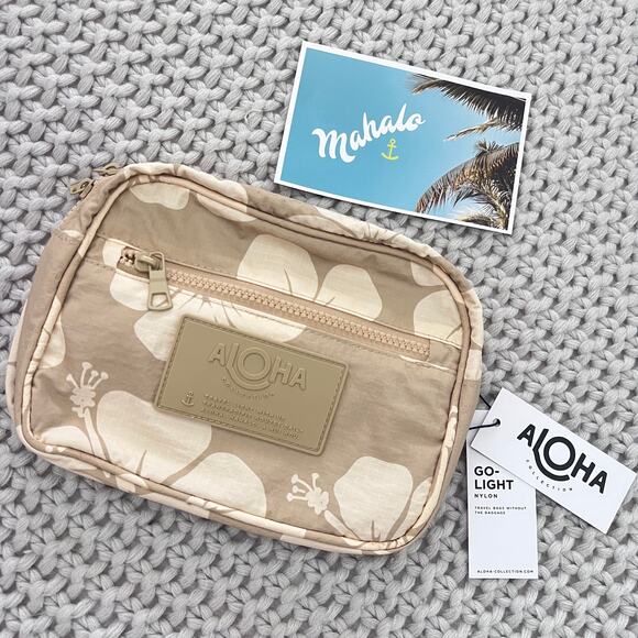 Aloha Collection Handbags - Aloha Collection• KEEP IT LIGHT HIP PACK Hana Hou
